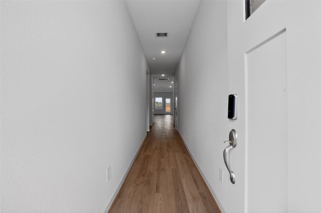 Building Photo - 17882 Stone Ter Ct