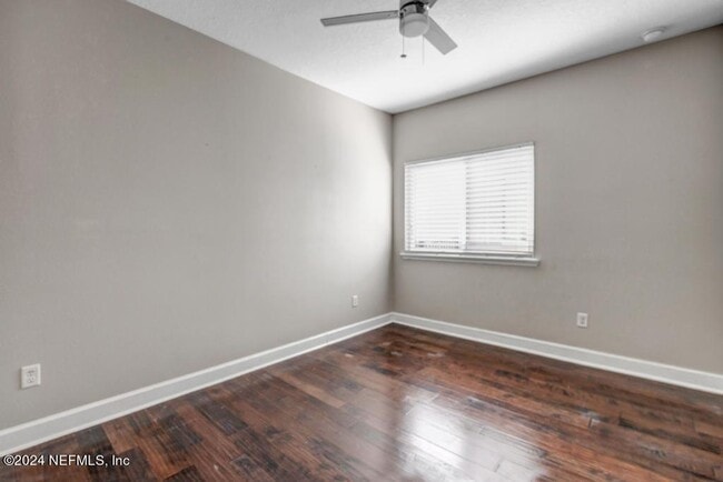 Building Photo - 96 Taylor Ridge Ave