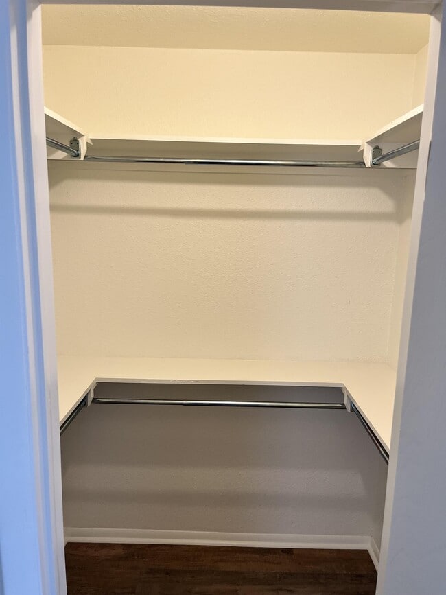 Building Photo - 135 Orchard Dr