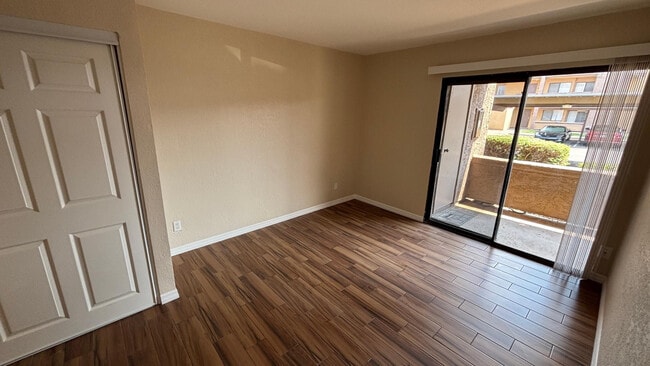 Building Photo - 3601 W Tierra Buena Ln