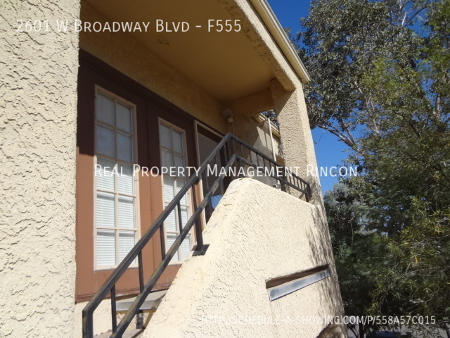 Building Photo - 2601 W Broadway Blvd