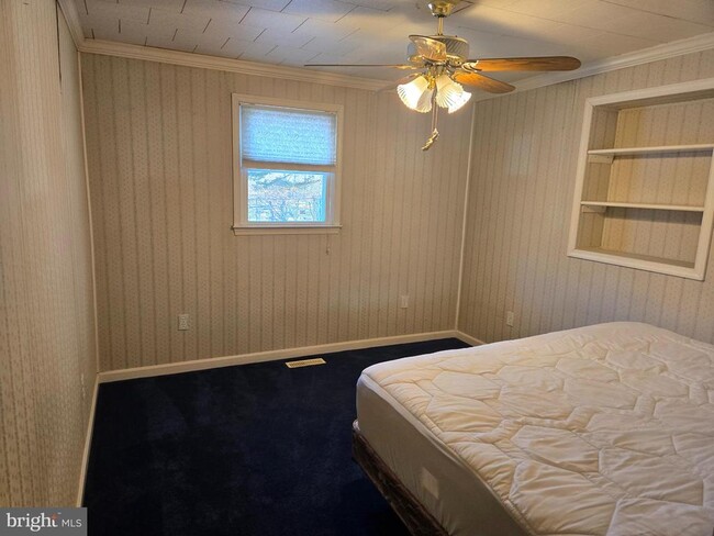 Building Photo - 15329 Church Ln