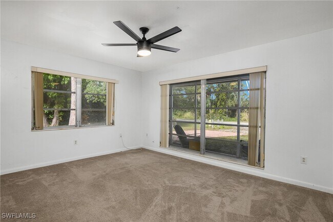 Building Photo - 48 Republic Dr