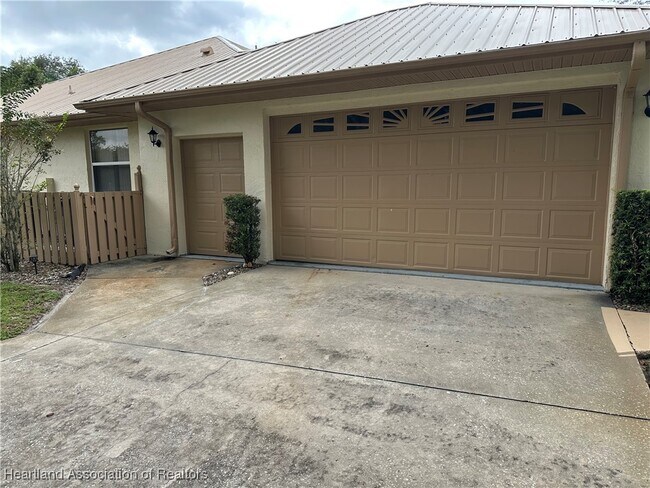 Building Photo - 4536 Darnell Dr