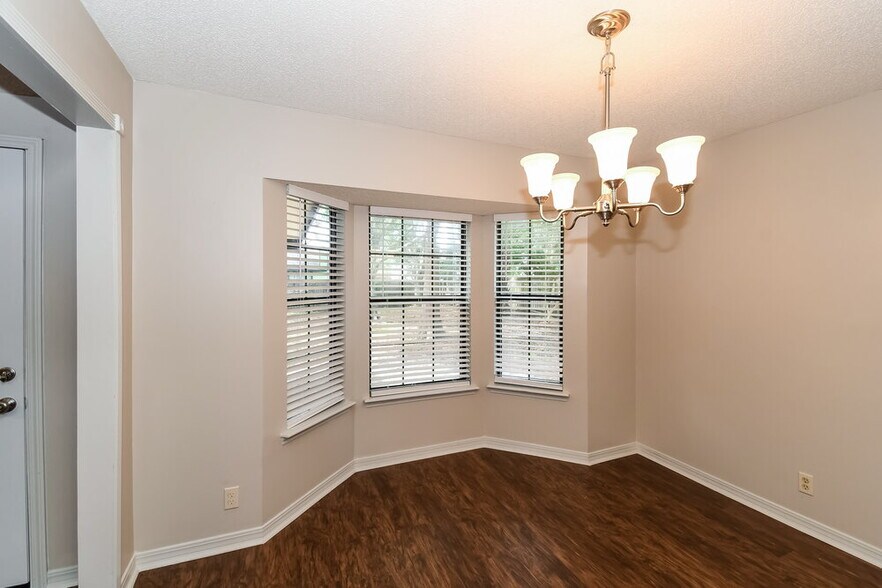 Building Photo - 8315 Crosswind Rd