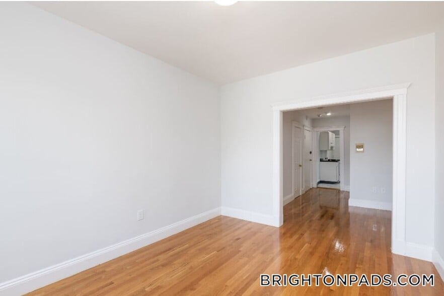 Building Photo - 12 Elko St