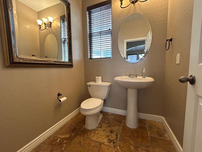 Building Photo - 21149 W Elm Way