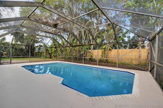 Building Photo - 4135 Bay Laurel Way