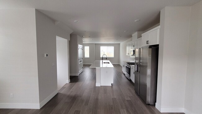 Building Photo - 7065 NW Bountiful Terrace