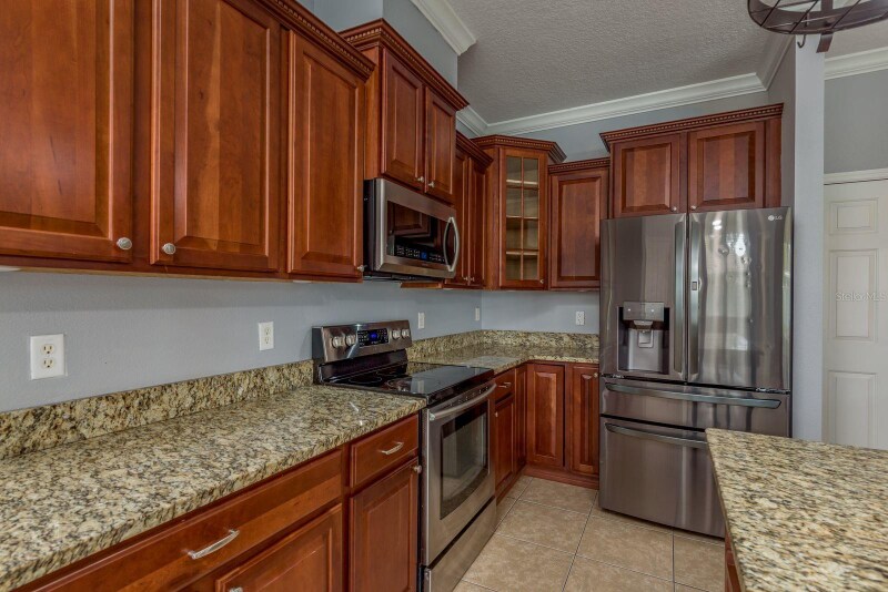 Building Photo - 30544 Latourette Dr