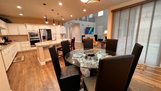 Building Photo - Beautiful Home for rent in Shannon Ranch in Visalia!