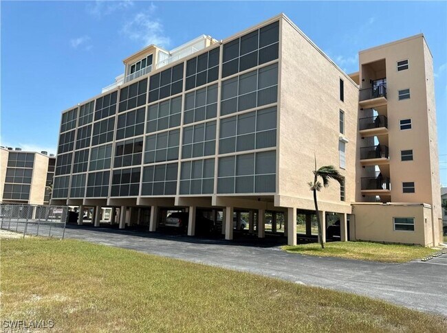 Building Photo - 25840 Hickory Blvd
