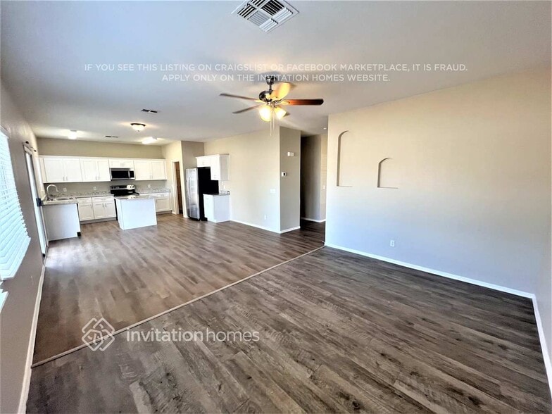 Building Photo - 14451 N 132nd Dr