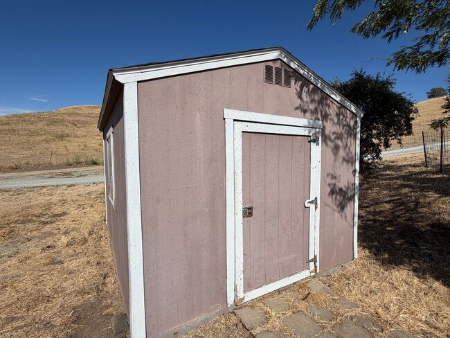 Building Photo - 29574 E Shelton Rd