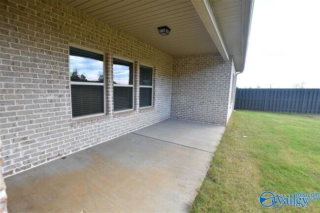 Building Photo - 6508 Moon Crest Ln NW