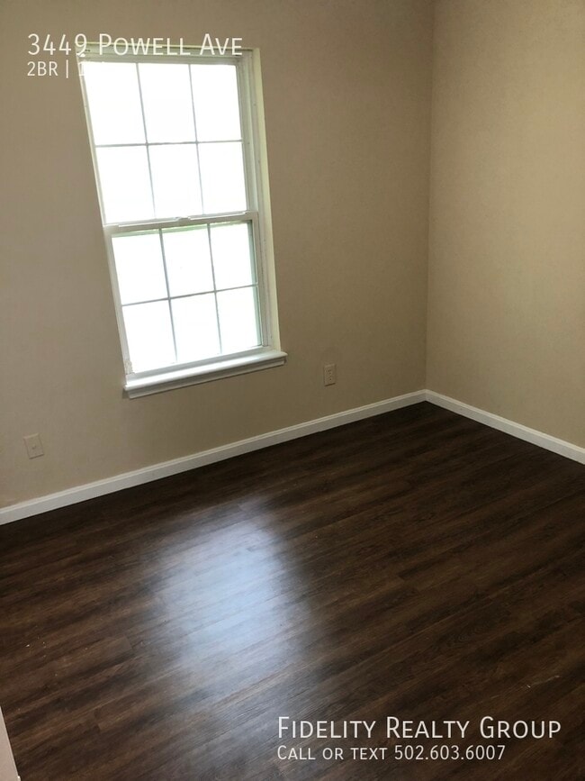 Building Photo - 3449 Powell Ave