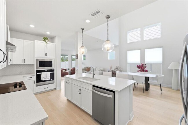 Building Photo - 28905 Orange Berry Dr