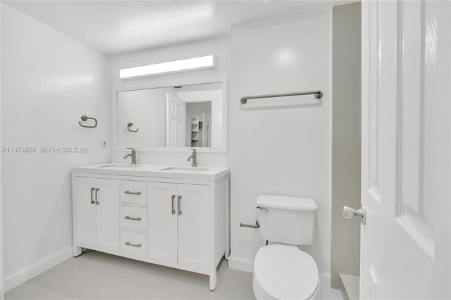 Building Photo - 151 SW 117th Ave