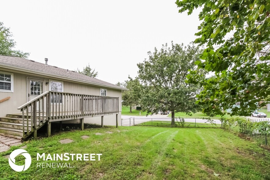 Building Photo - 711 Jesse Cir