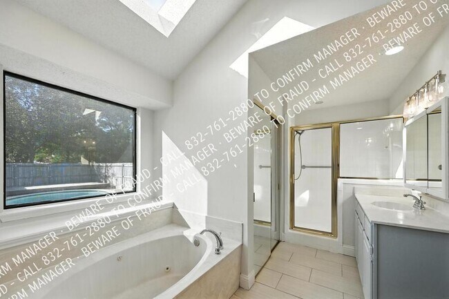 Building Photo - 3416 Aster Ln