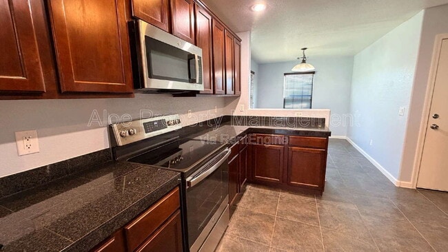 Building Photo - 36532 W Barcelona Ln