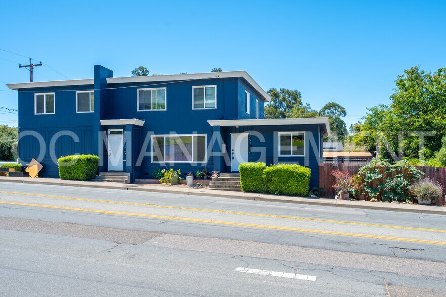 Primary Photo - 1691 Johnson Ave