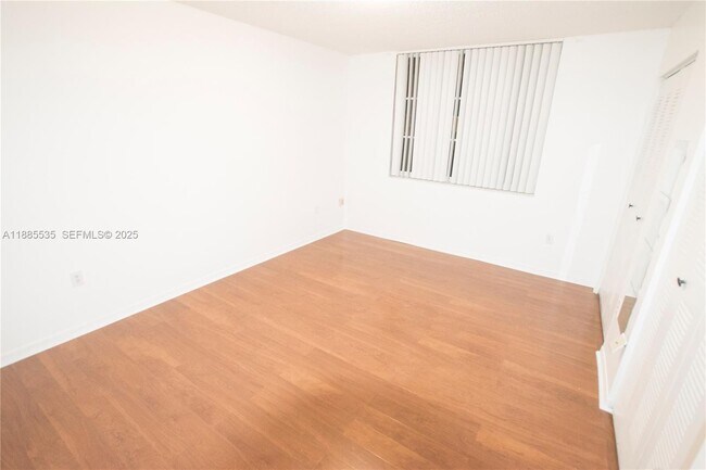 Building Photo - 12130 St.Andrews Pl