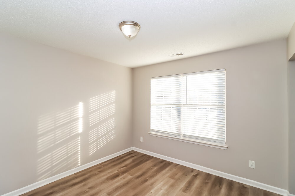 Building Photo - 12041 Serenade Ct