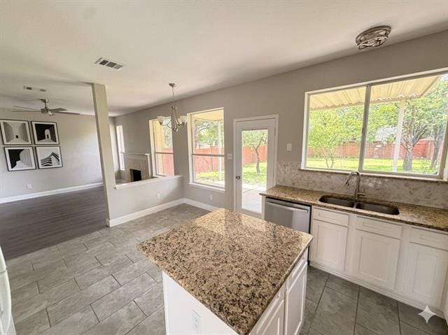 Building Photo - 6945 Hickory Creek