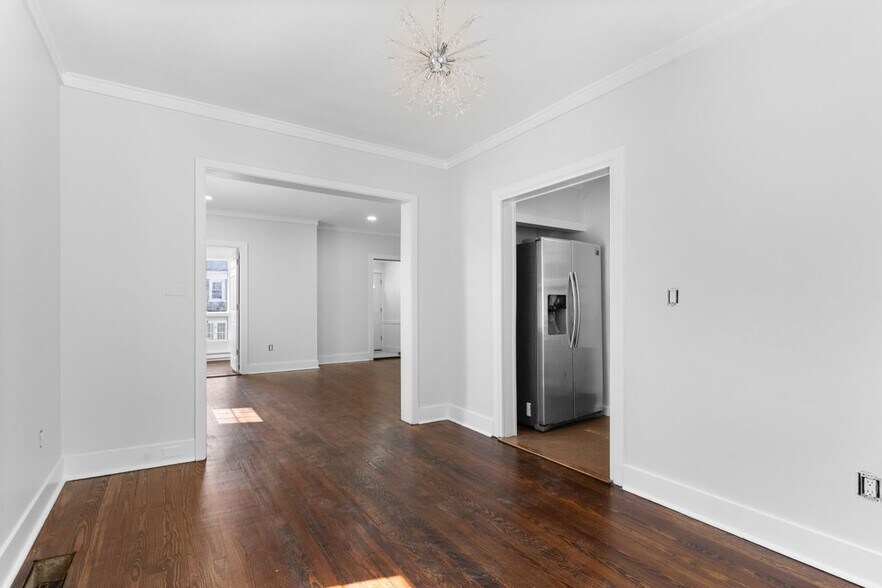 Building Photo - 366 Remington St