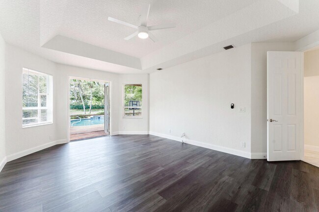 Building Photo - 12630 Torbay Dr