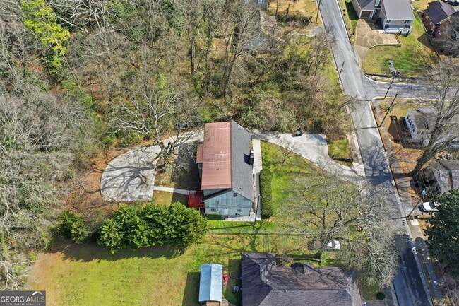 Building Photo - 212 Chandler St