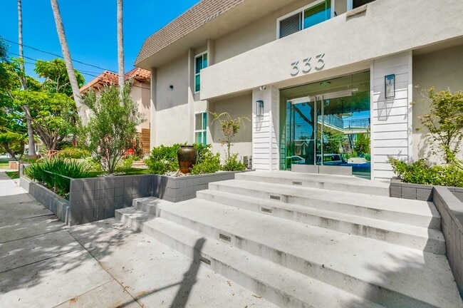 Entrance - Queen Street Homes