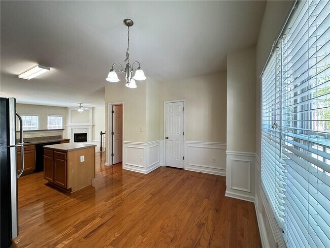 Building Photo - 2282 Spin Drift Way
