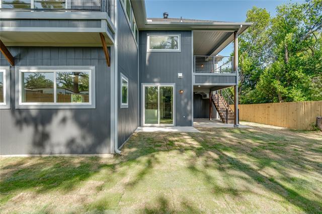 Building Photo - 1851 Highland Dr E