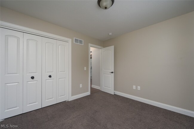 Building Photo - 15335 Knox Cir