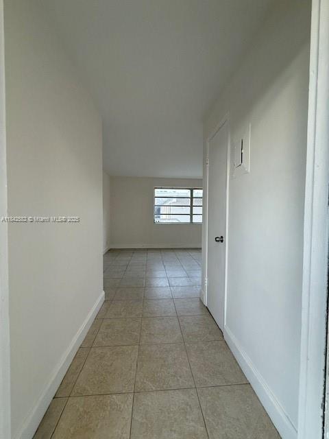 Building Photo - 1715 N 16th Ave