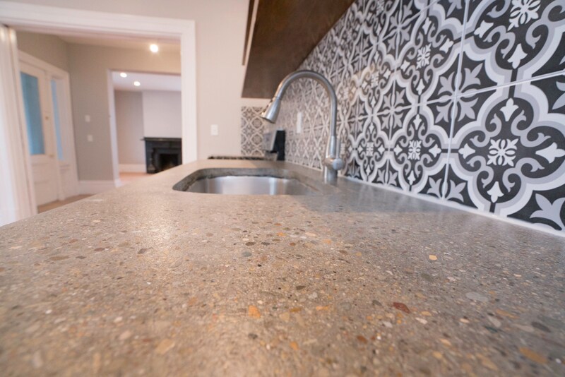 Building Photo - 658 Maple Ln