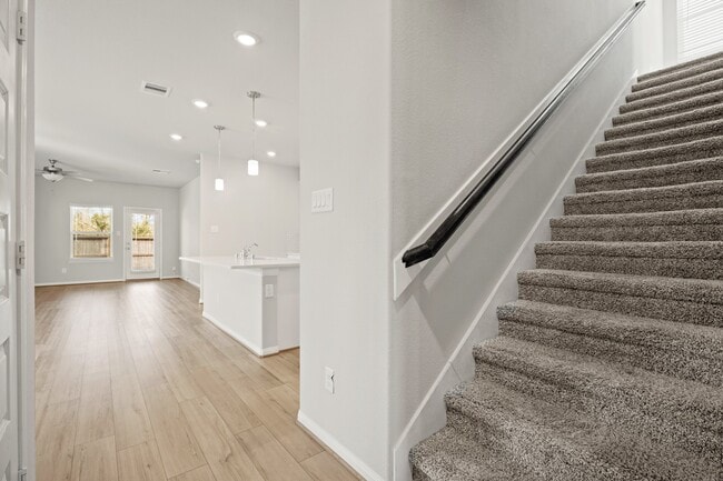 Building Photo - 2618 Indigo Harvest Trl