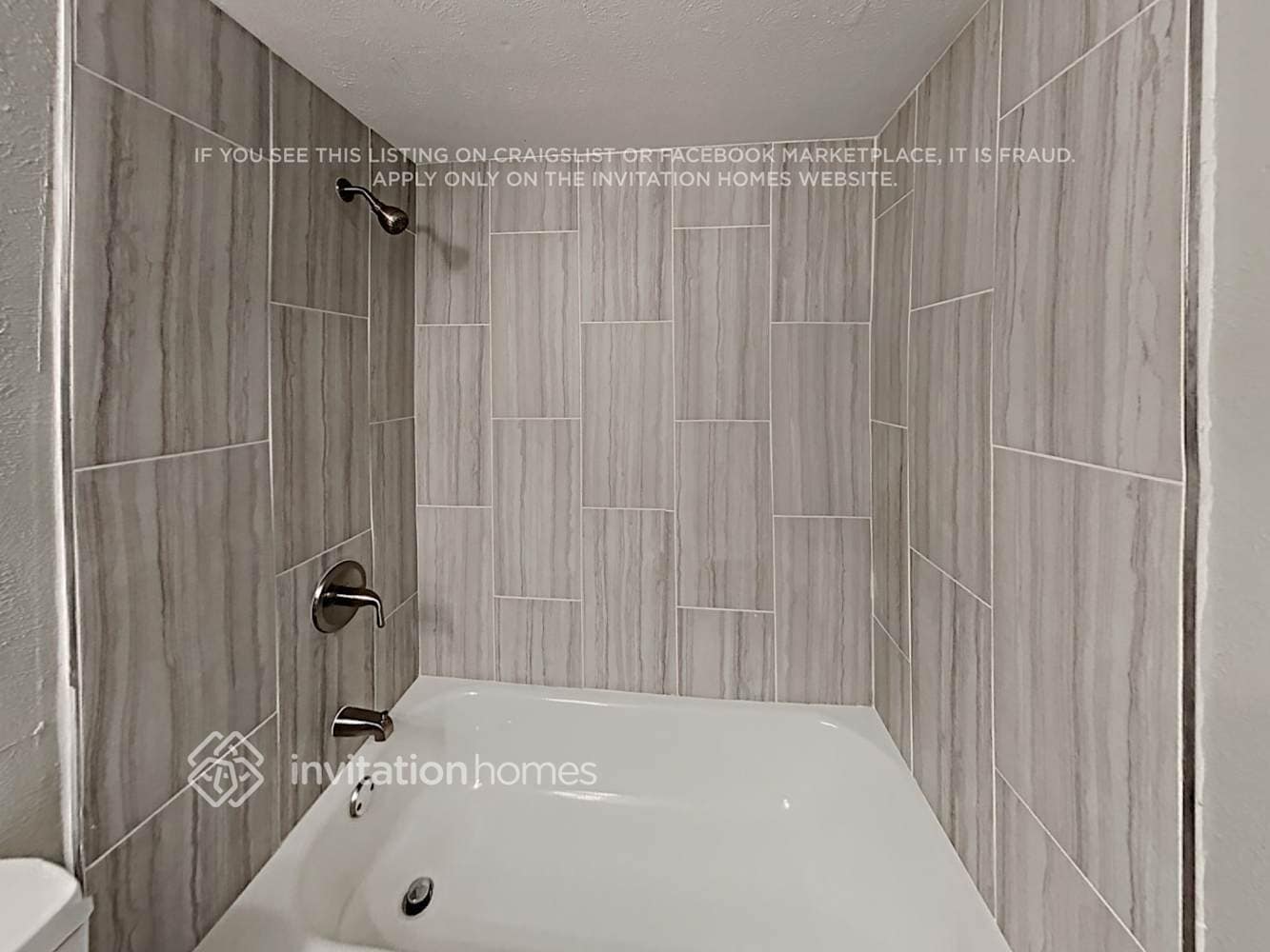 Building Photo - 4112 Silverberry Ave