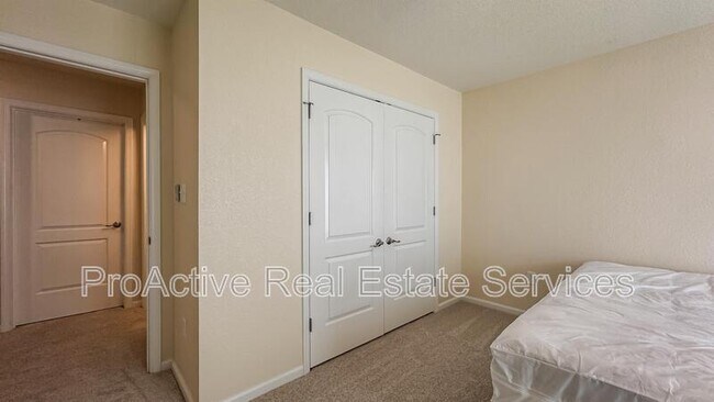 Building Photo - 2517 Masi St