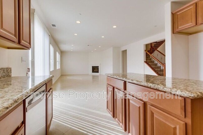 Building Photo - 5514 Lipizzaner Cir