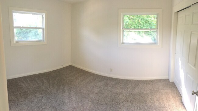 Building Photo - 1401 - Garfield Ave. (Morgan)