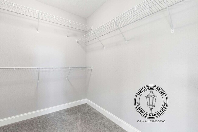 Building Photo - Charming 3-Bed Haven with 2.5 Baths in the Heart of Hampton!