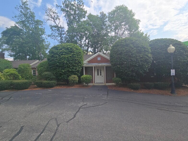 Building Photo - 312 Rindge Ave