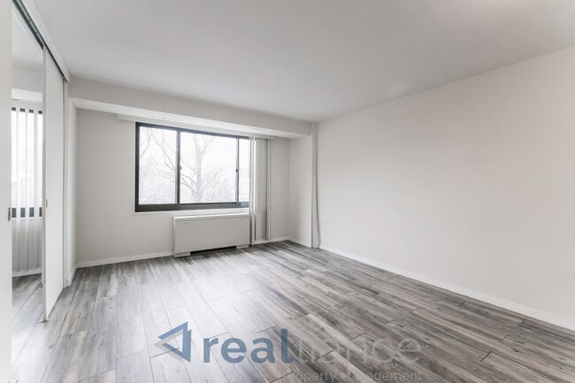 Building Photo - 5410 Connecticut Ave NW