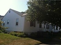 Building Photo - 58 Vale Ave