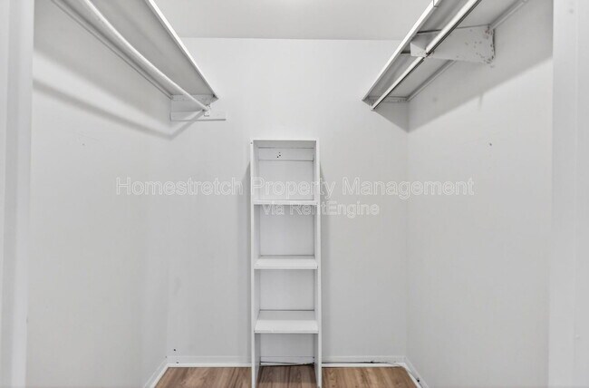 Building Photo - 1536 Springlet Ct