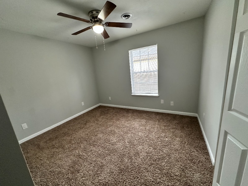 Building Photo - 3906 Dunbar Ave