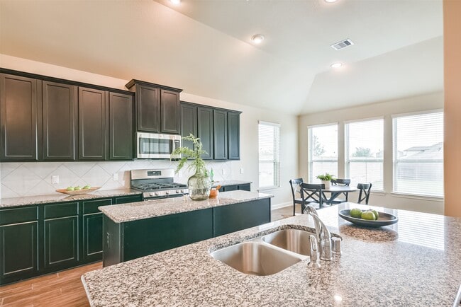 Building Photo - 12617 White Cove Dr